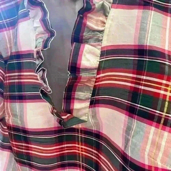 Crown & Ivy Plaid Blouse Women’s Small, Excellent Condition - Picture 8 of 10